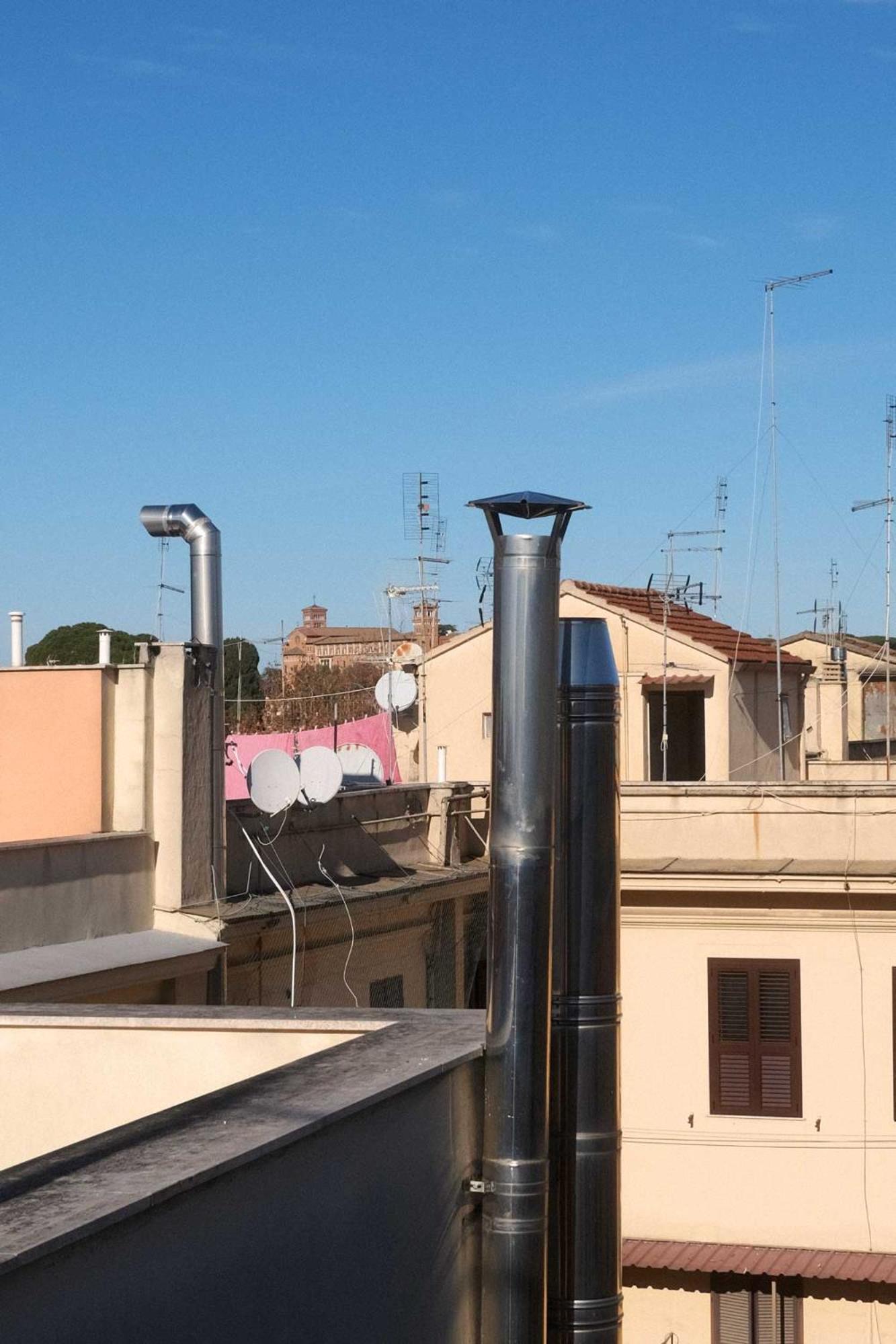 Piramide 2 Bedrooms & 2 Bathrooms Apartment Rom